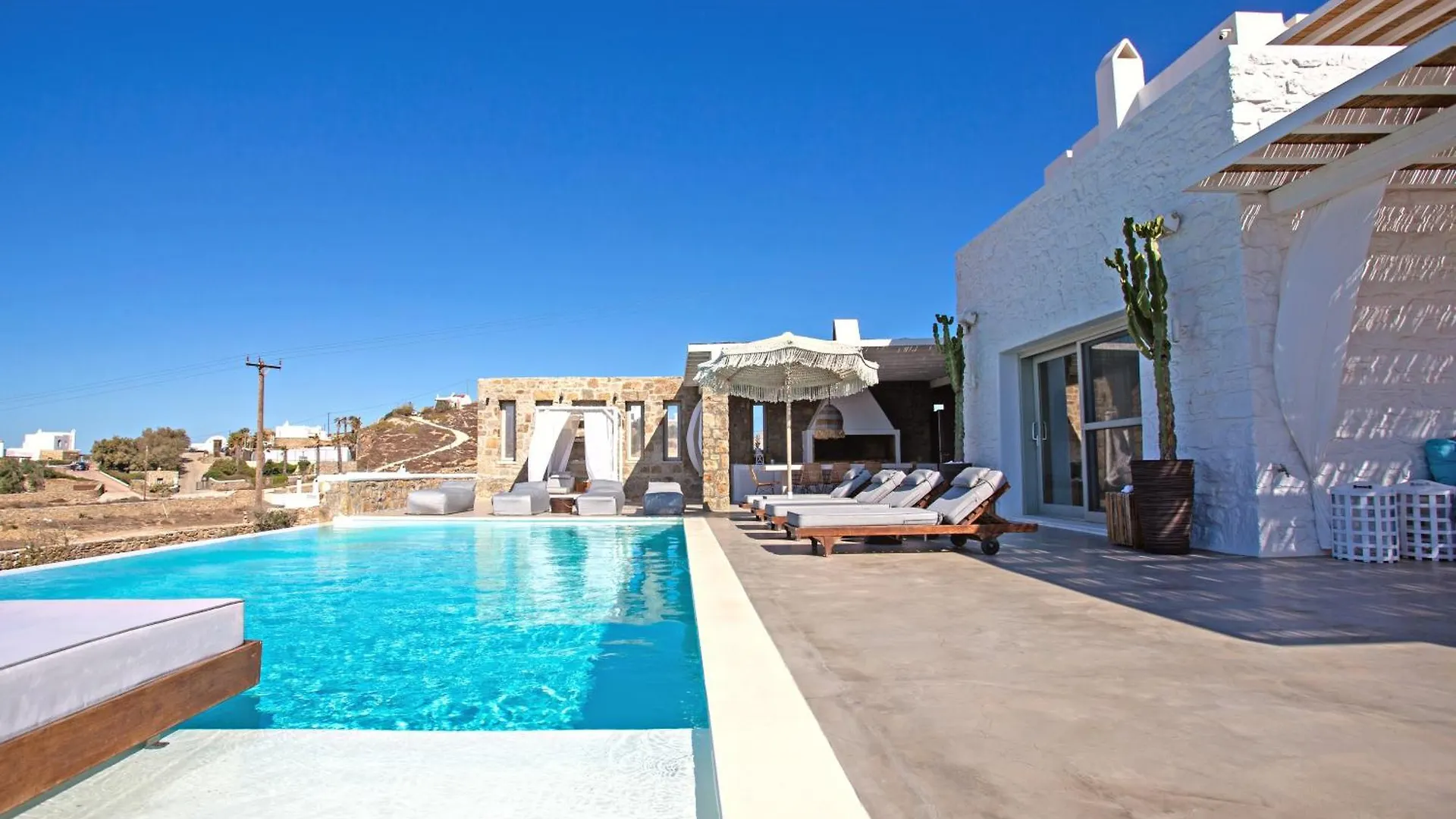 Villa Panamera Mykonos, Private Heaven, Supreme View! Fanari