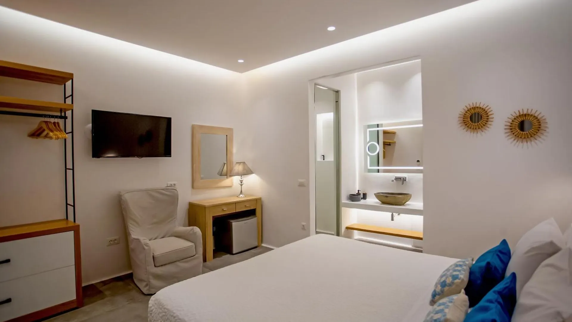 Villa Panamera Mykonos, Private Heaven, Supreme View! Fanari